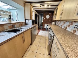 Kitchen- click for photo gallery